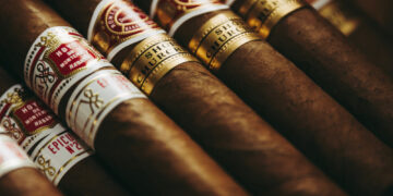 The Ultimate Guide to Buying A Cigar Humidor