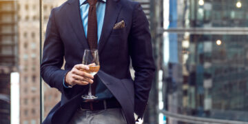 How To Look Rich In Photos